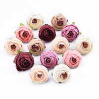 10 sztuk kwiaty ozdobne ścienne akcesoria ślubne wyprzedaż Diy prezenty Box sztuczne kwiaty Scrapbooking jedwabne róże herbaty 1